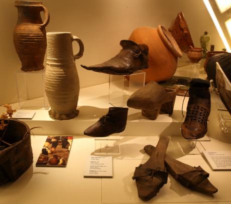 Foto Archeologisch Museum in Haarlem, Zien, Museum bezoeken