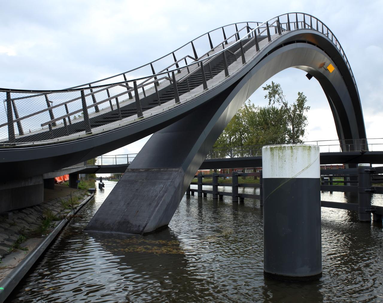 Foto Melkwegbrug in Purmerend, Zien, Bezienswaardigheden - #1