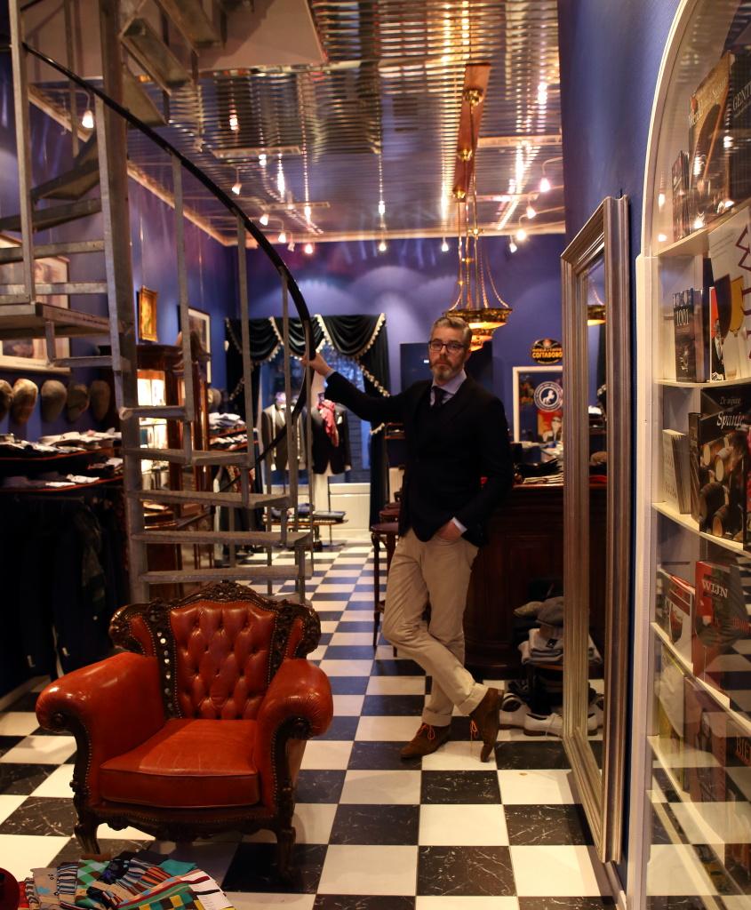 Foto Tillemans Tailors in Hoorn, Winkelen, Mode & kleding - #2