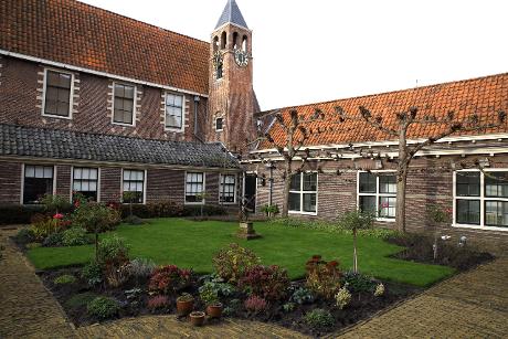 Foto Sint Pietershof in Hoorn, Zien, Buurt, plein, park, Activiteiten