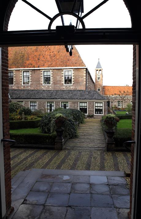 Foto Sint Pietershof in Hoorn, Zien, Buurt, plein, park, Activiteiten