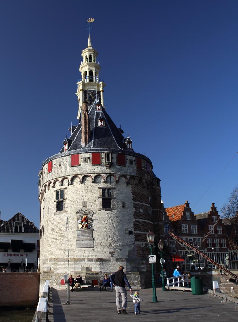 Foto De Hoofdtoren in Hoorn, Eten & drinken, Koffie, Lunch, Borrel, Diner - #4