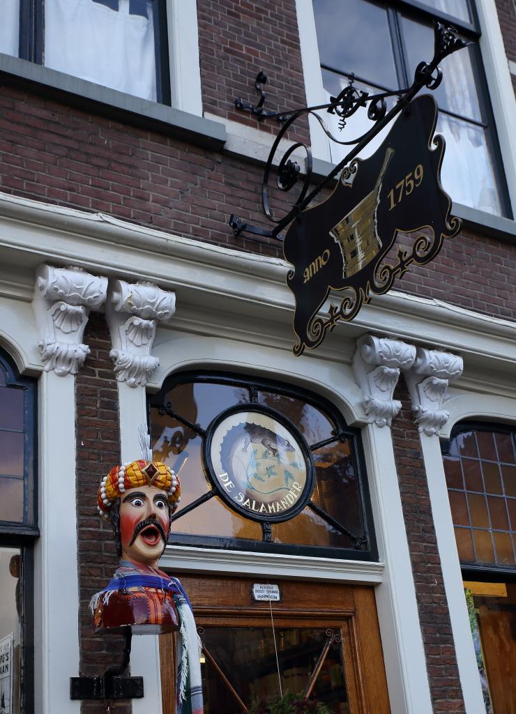 Foto Drogisterij De Salamander in Delft, Winkelen, Hobby & vrije tijd - #4
