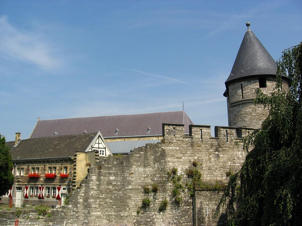 Foto Pater Vincktoren in Maastricht, Zien, Plek bezichtigen, Rondwandelen - #1