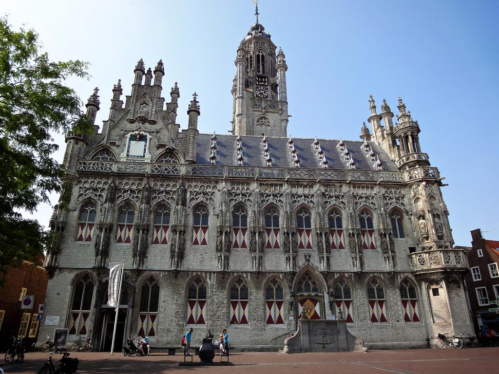 Foto Stadhuis in Middelburg, Zien, Plek bezichtigen - #1