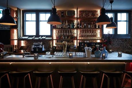 Foto Bij Dirk in Den Bosch, Eten & drinken, Gezellig borrelen
