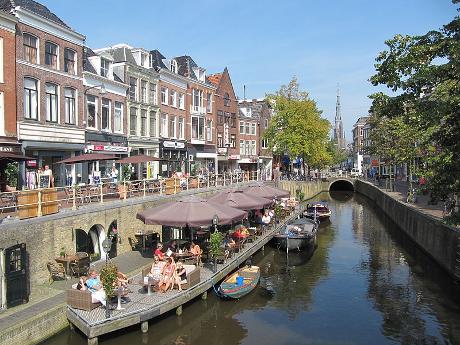 Foto Kelders in Leeuwarden, Zien, Bezienswaardigheden, Buurt, plein, park