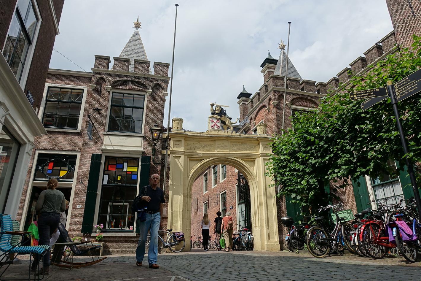 Foto De Burcht in Leiden, Zien, Bezienswaardigheden - #1