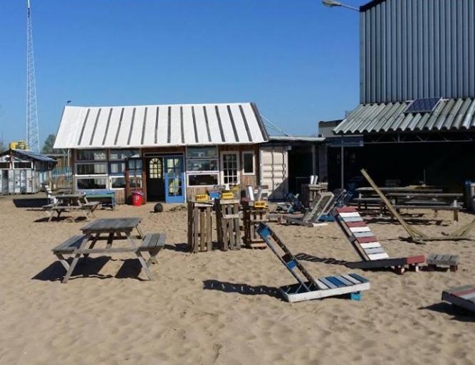 Foto Belcrum Beach in Breda, Eten & drinken, Borrelen - #1