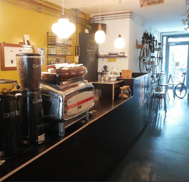 Foto Blackbird coffee & vintage in Utrecht, Eten & drinken, Koffie, thee & gebak - #1