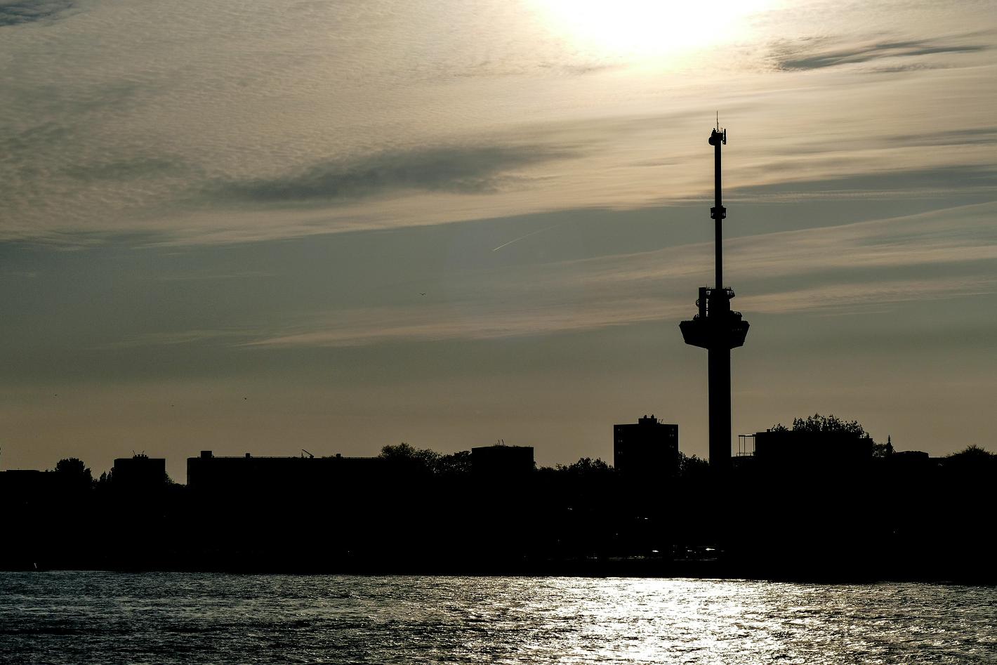 Foto Euromast in Rotterdam, Zien, Bezienswaardigheden - #1