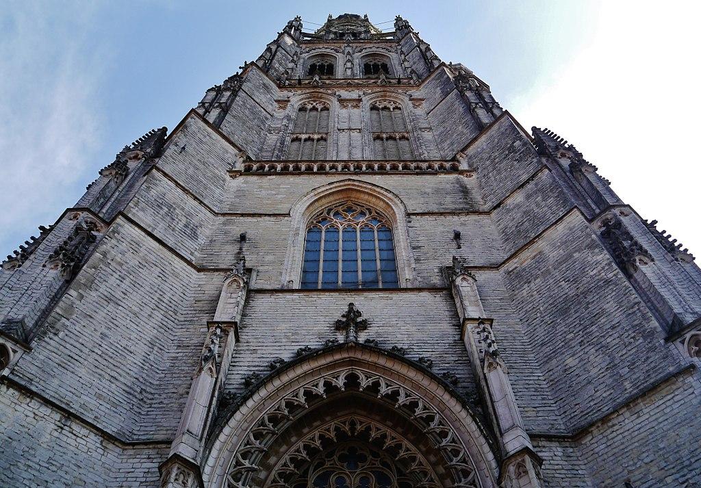 Foto Grote of Onze-Lieve-Vrouwekerk in Breda, Zien, Bezienswaardigheden, Activiteiten - #3