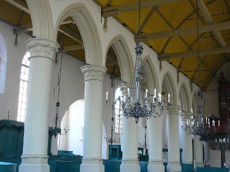 Foto Augustijnenkerk in Dordrecht, Zien, Bezienswaardigheden