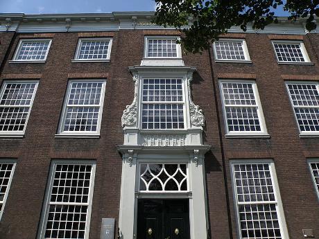 Foto Huis van Gijn in Dordrecht, Zien, Museum bezoeken