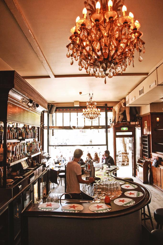 Foto De Witte Aap in Rotterdam, Eten & drinken, Koffie, thee & gebak, Borrelen - #1