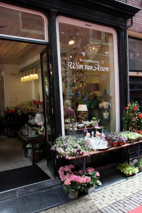 Foto Wim van Assem bloembinderij in Alkmaar, Winkelen, Geschenken kopen, Woonaccessoires wonen