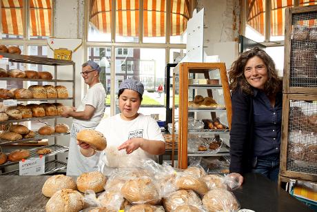 Foto Bakkerswerkplaats in Rotterdam, Winkelen, Delicatessen & lekkerijen