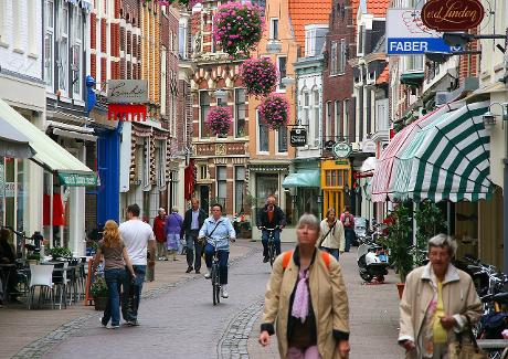 Foto Kleine Houtstraat in Haarlem, Zien, Buurt, plein, park