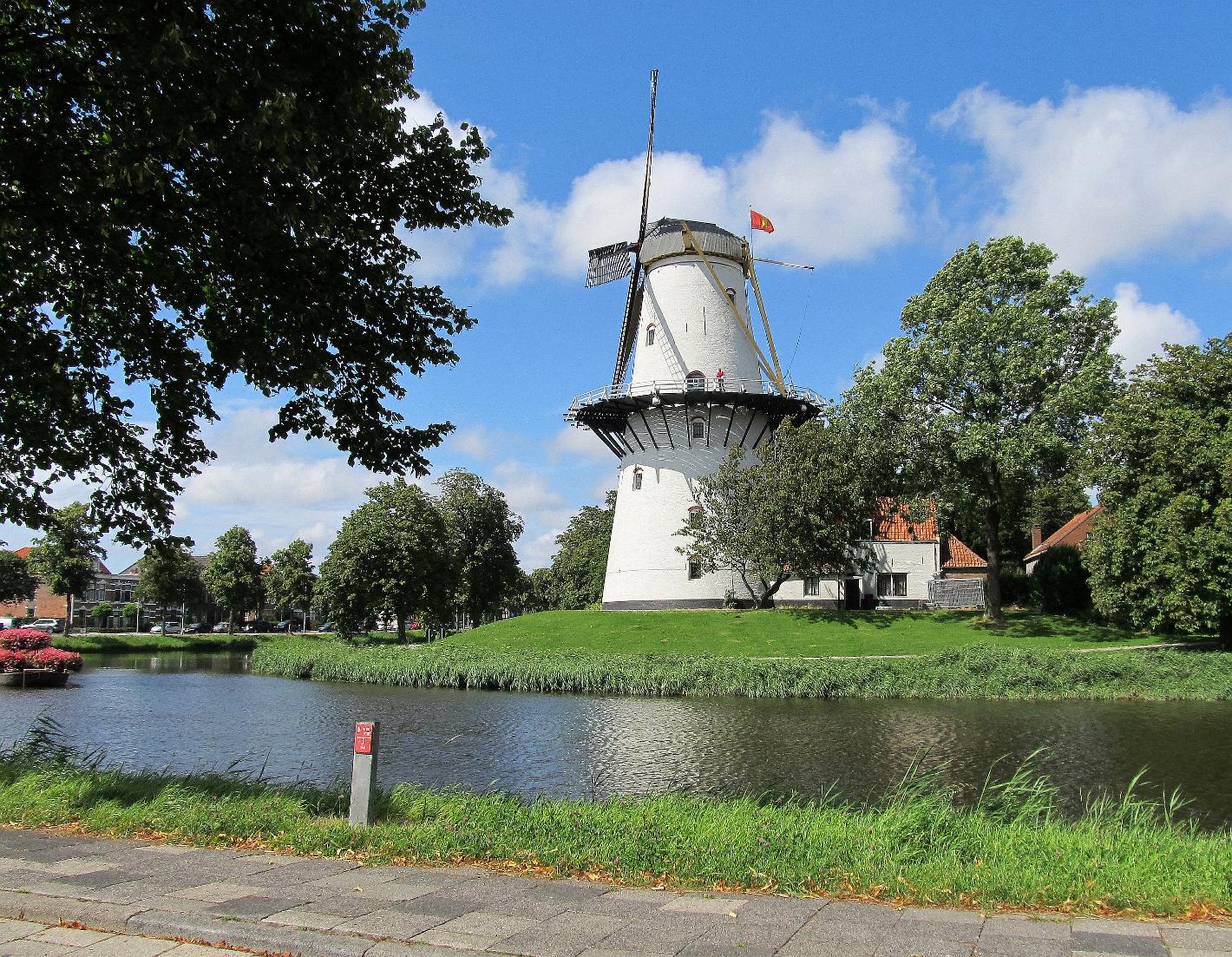 Foto Molen De Hoop in Middelburg, Zien, Bezienswaardigheden - #1