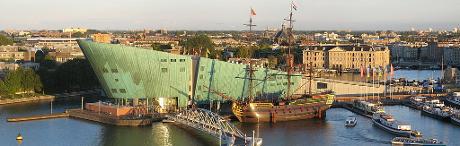 Foto NEMO Science Museum in Amsterdam, Zien, Museum bezoeken, Wat doen tips