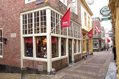 Foto Dani Mode in Alkmaar, Winkelen, Mode & kleding